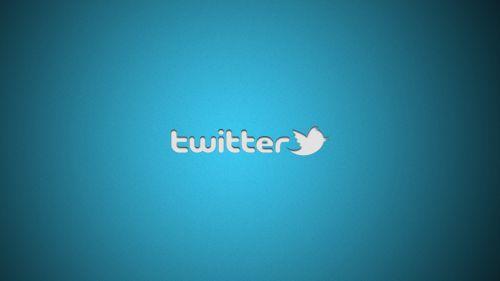 Study Finds Twitter Affects Fashion Consumption Trends 